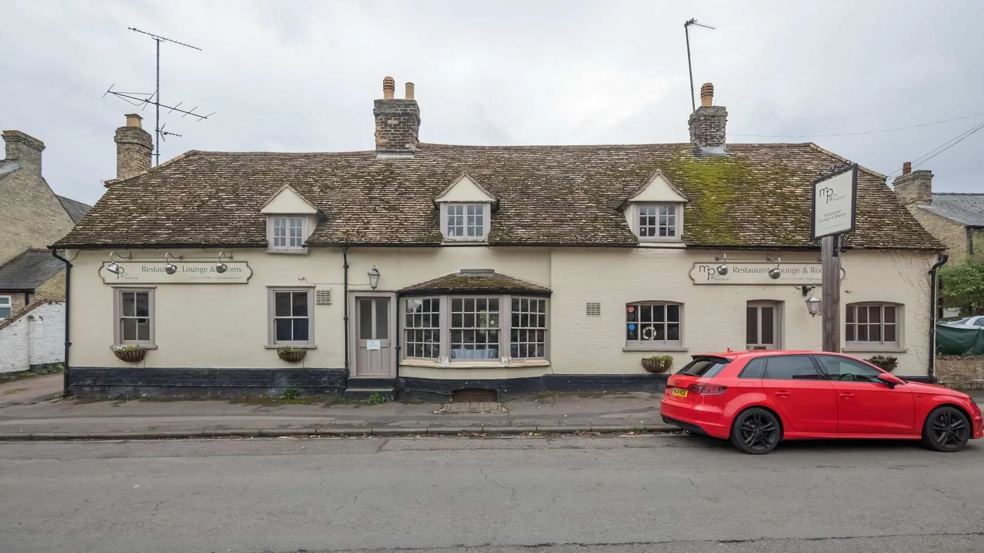 Inn King Deluxe Ensuite With Shower-Bath And Courtyard View - Fawcett Milton